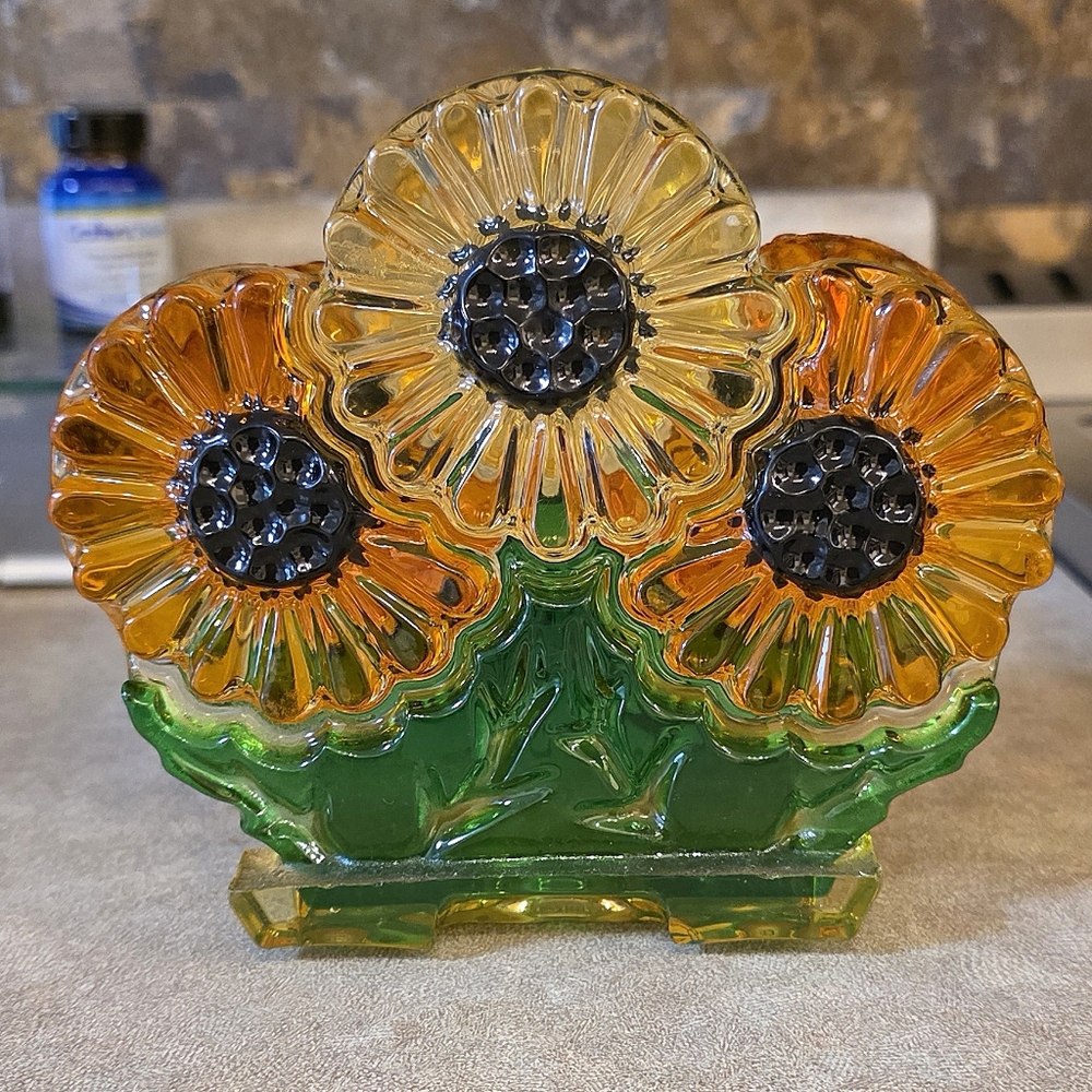 VINTAGE 1960"S LUCITE SUNFLOWERS NAPKIN HOLDER